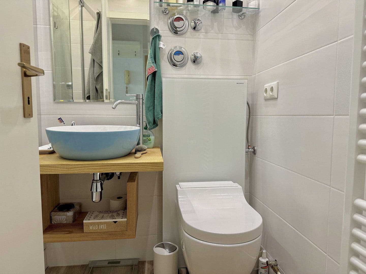 Pronájem bytu 1+1 45 m², Linec nad Rýnem, Porýní-Falc Pronájem bytu 1+1 45 m², Linec nad Rýnem, Porýní-Falc