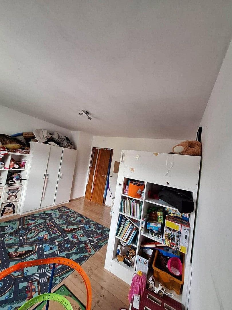 Pronájem bytu 4+1 98 m², Sprockhövel, Severní Porýní-Vestfálsko Pronájem bytu 4+1 98 m², Sprockhövel, Severní Porýní-Vestfálsko