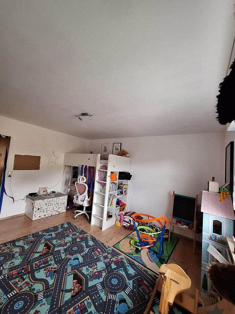 Pronájem bytu 4+1 98 m², Sprockhövel, Severní Porýní-Vestfálsko Pronájem bytu 4+1 98 m², Sprockhövel, Severní Porýní-Vestfálsko