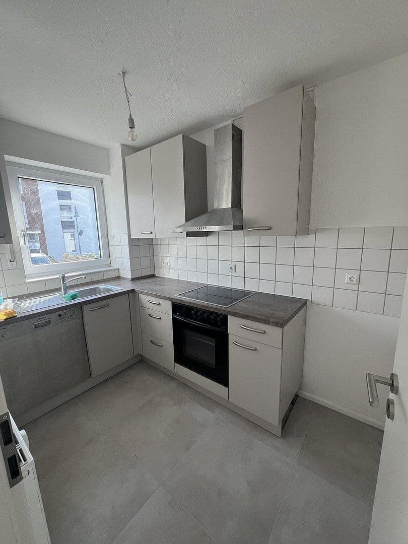 Pronájem bytu 2+1 52 m², Edith-Stein-Str. 16, Laupheim, Bádensko-Württembersko Pronájem bytu 2+1 52 m², Edith-Stein-Str. 16, Laupheim, Bádensko-Württembersko