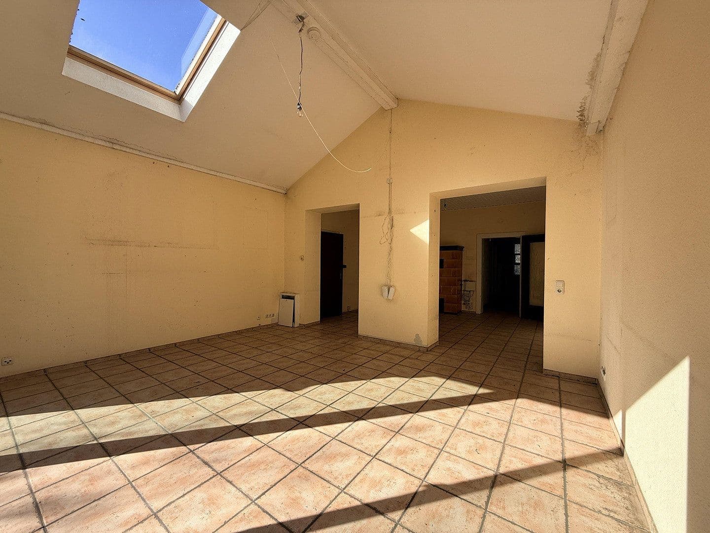 Prodej domu 155 m², pozemek 354 m², Iserlohner Straße 39, Köln, Severní Porýní-Vestfálsko Prodej domu 155 m², pozemek 354 m², Iserlohner Straße 39, Köln, Severní Porýní-Vestfálsko