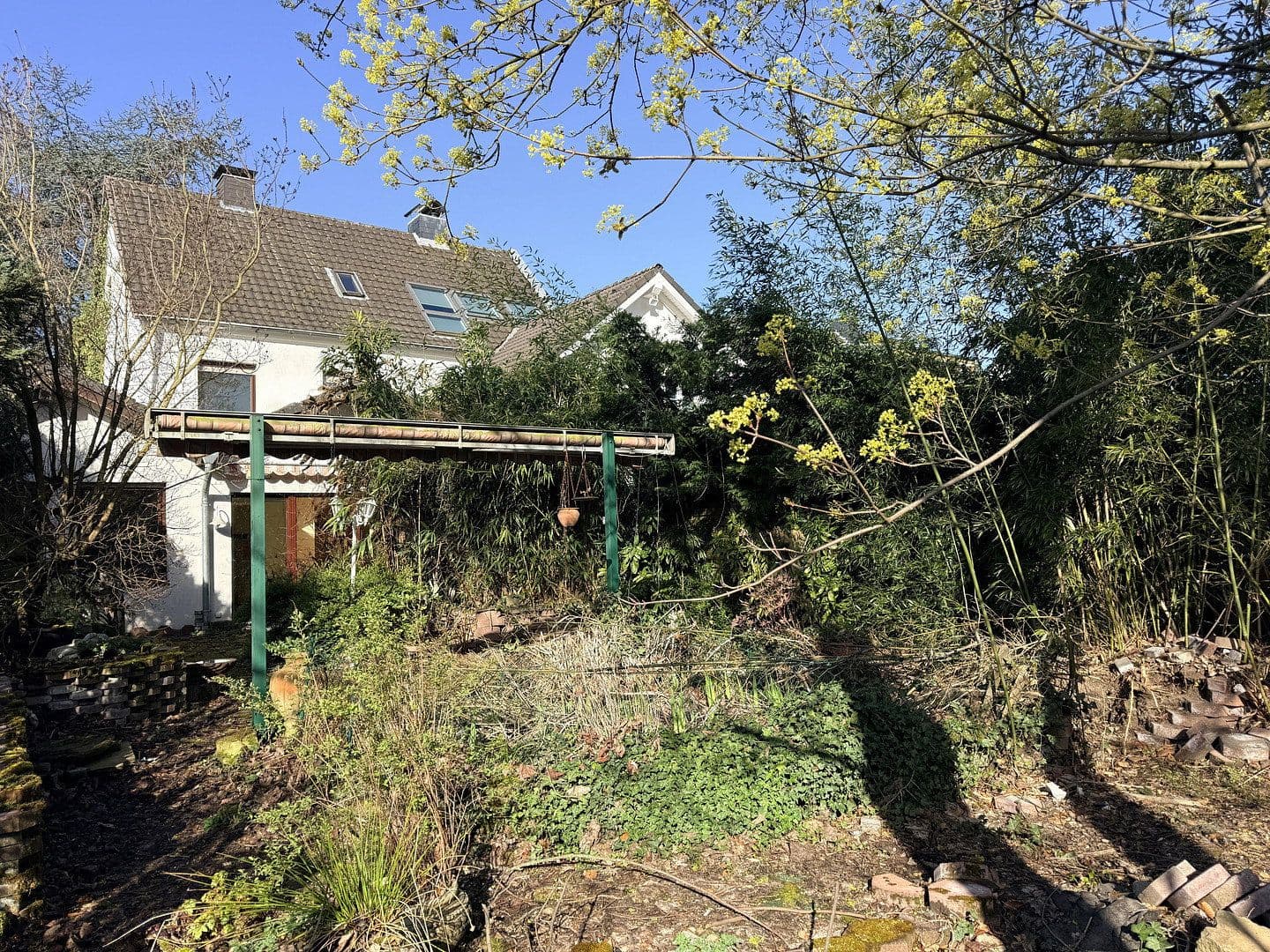 Prodej domu 155 m², pozemek 354 m², Iserlohner Straße 39, Köln, Severní Porýní-Vestfálsko Prodej domu 155 m², pozemek 354 m², Iserlohner Straße 39, Köln, Severní Porýní-Vestfálsko