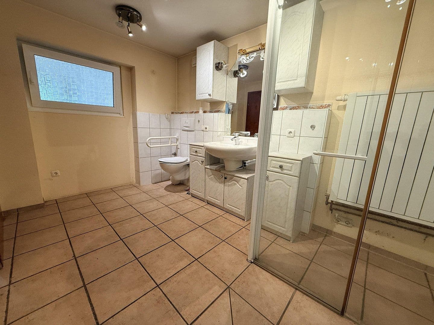 Prodej domu 155 m², pozemek 354 m², Iserlohner Straße 39, Köln, Severní Porýní-Vestfálsko Prodej domu 155 m², pozemek 354 m², Iserlohner Straße 39, Köln, Severní Porýní-Vestfálsko