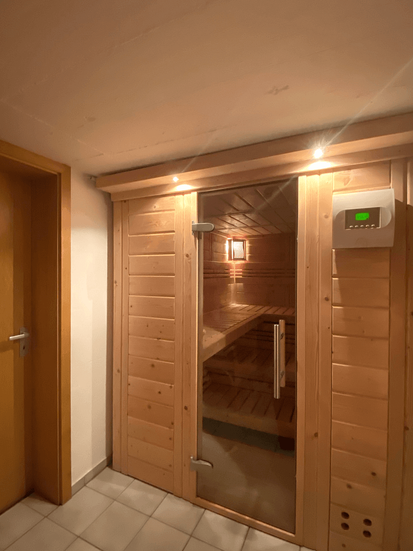 Prodej domu 212 m², pozemek 652 m², Gelsenkirchen, Severní Porýní-Vestfálsko Prodej domu 212 m², pozemek 652 m², Gelsenkirchen, Severní Porýní-Vestfálsko