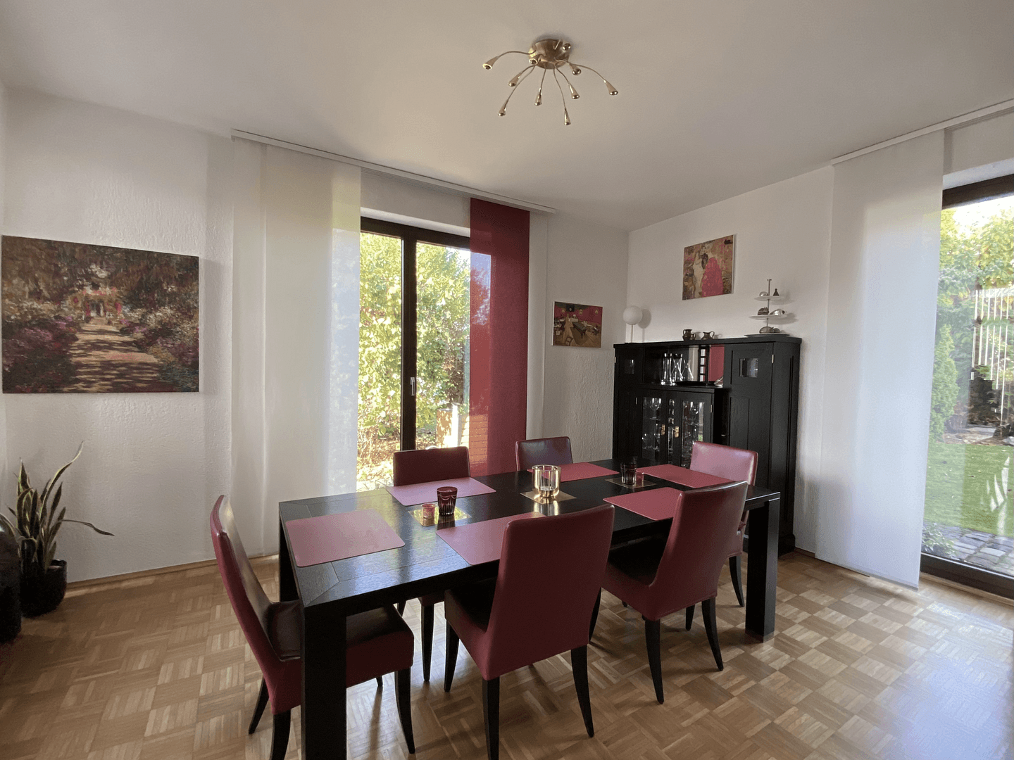 Prodej domu 212 m², pozemek 652 m², Gelsenkirchen, Severní Porýní-Vestfálsko Prodej domu 212 m², pozemek 652 m², Gelsenkirchen, Severní Porýní-Vestfálsko