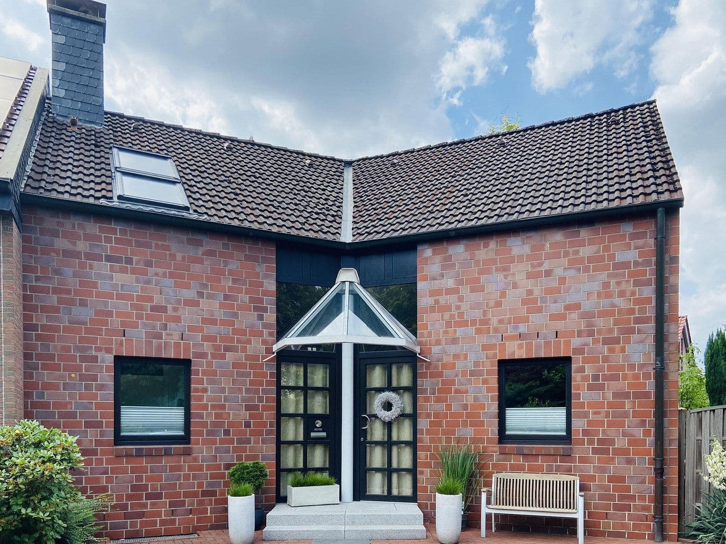 Prodej domu 212 m², pozemek 652 m², Gelsenkirchen, Severní Porýní-Vestfálsko Prodej domu 212 m², pozemek 652 m², Gelsenkirchen, Severní Porýní-Vestfálsko