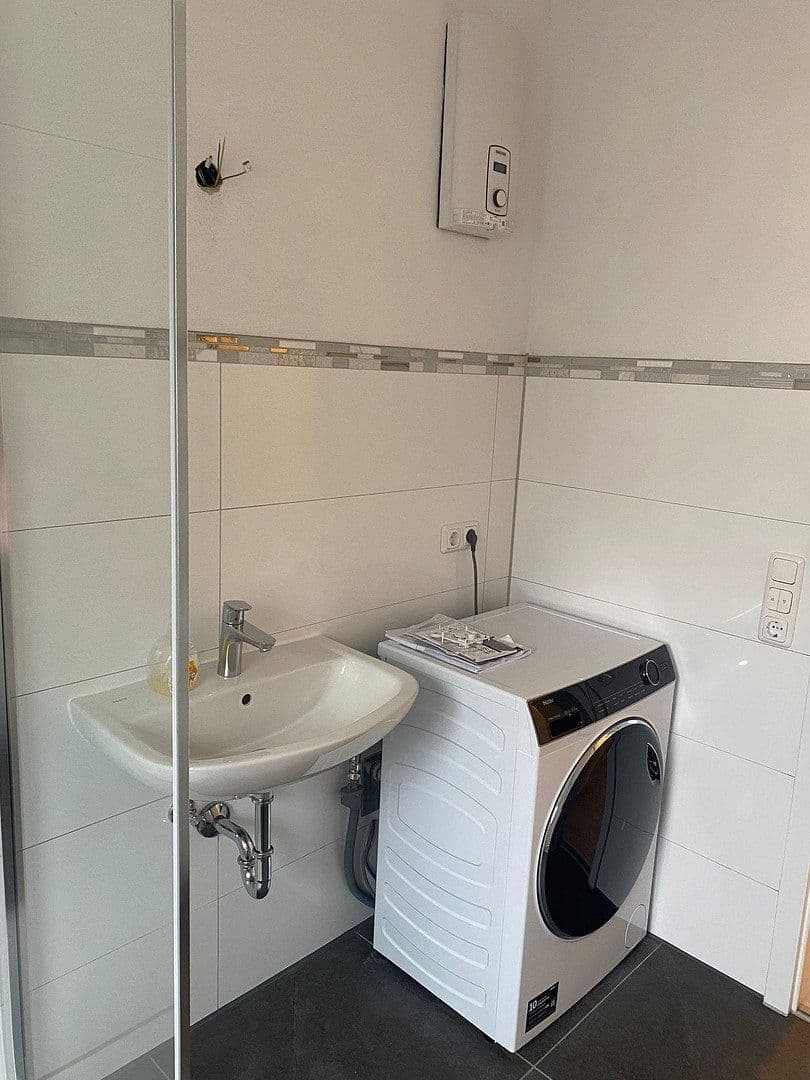 Pronájem bytu 2+1 64 m², Simpertstraße 11, Augsburg, Bavorsko Pronájem bytu 2+1 64 m², Simpertstraße 11, Augsburg, Bavorsko