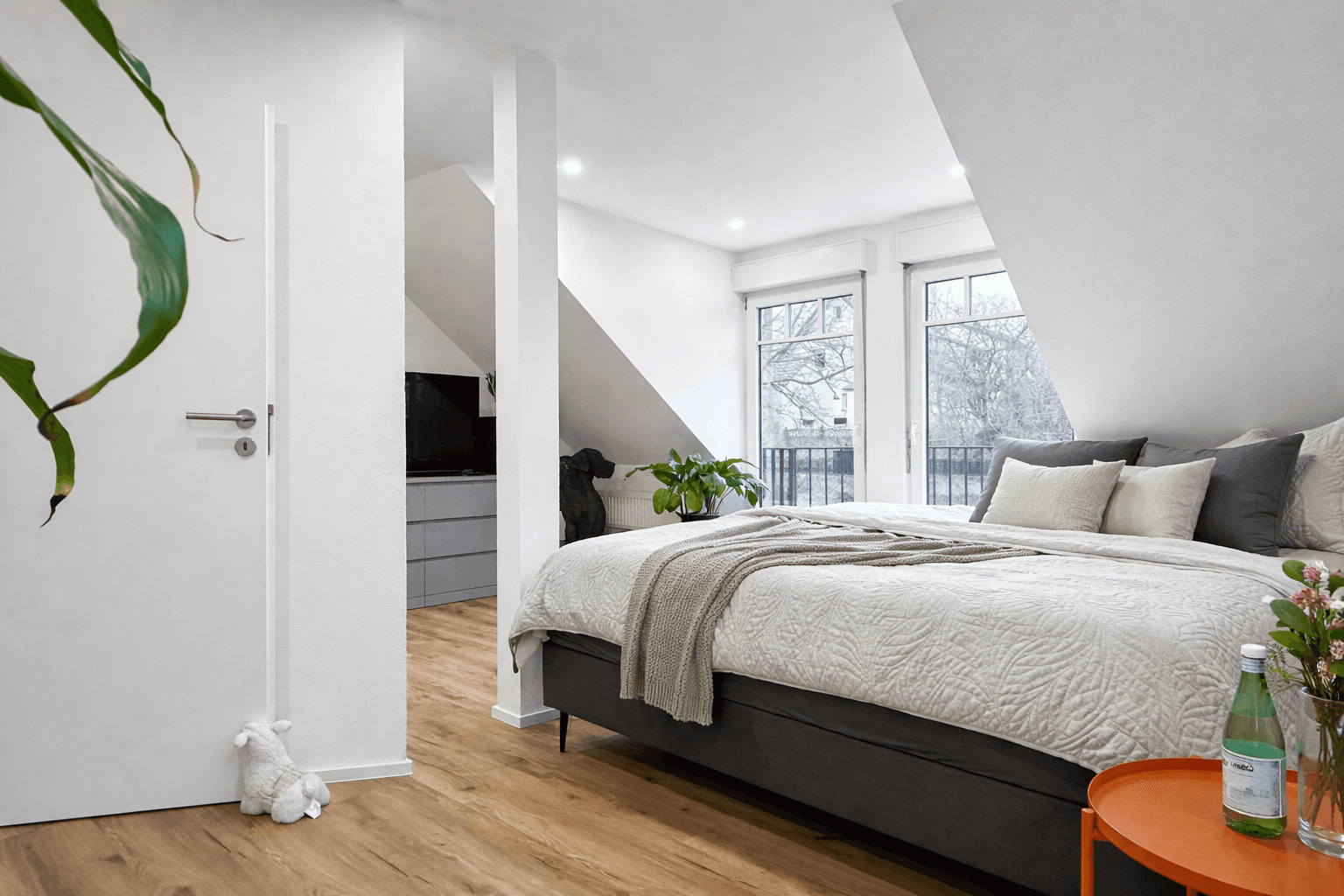 Prodej domu 115 m², pozemek 320 m², Mergenthalerstr. 4/1, Heilbronn, Bádensko-Württembersko Prodej domu 115 m², pozemek 320 m², Mergenthalerstr. 4/1, Heilbronn, Bádensko-Württembersko