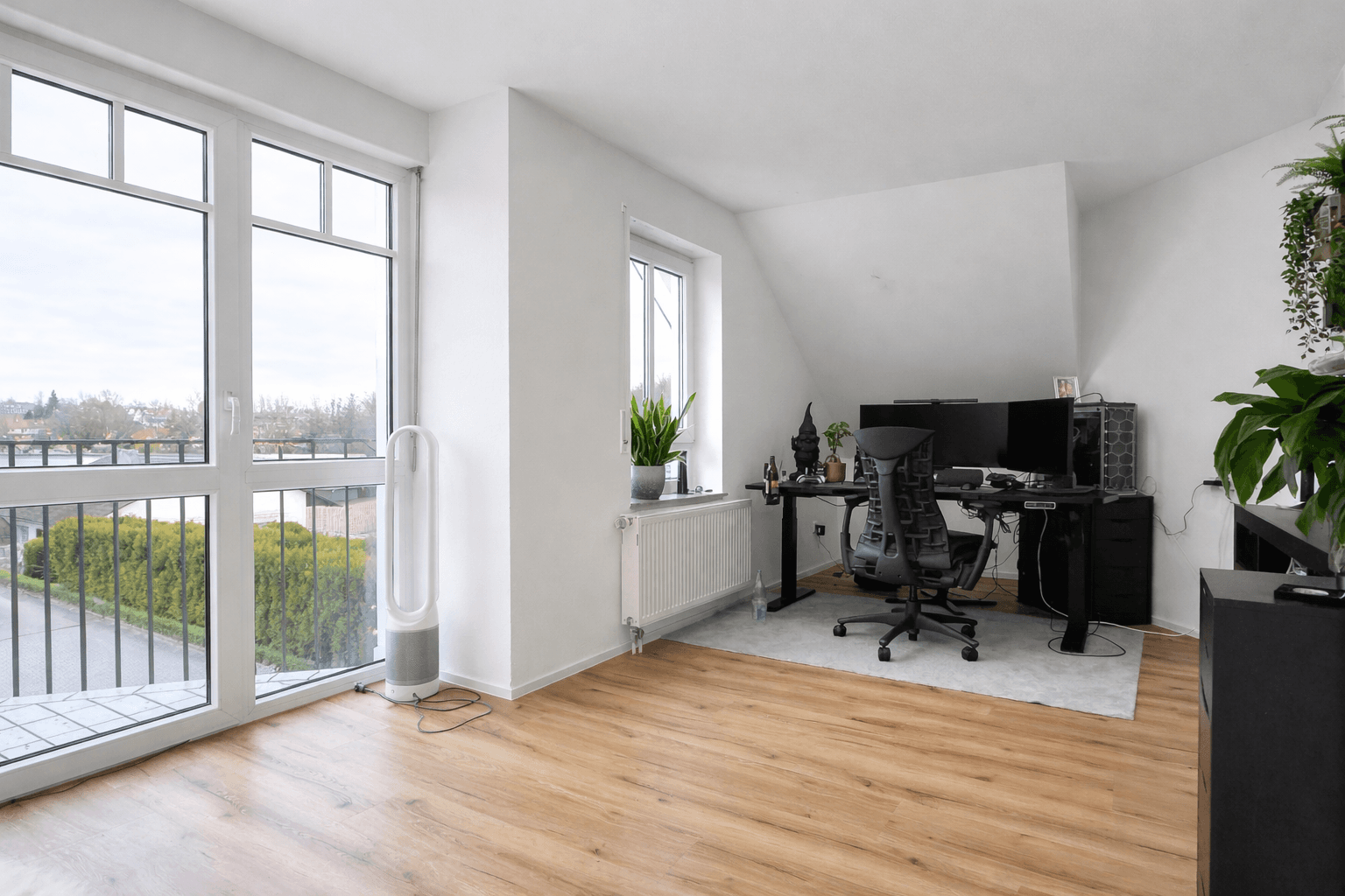 Prodej domu 115 m², pozemek 320 m², Mergenthalerstr. 4/1, Heilbronn, Bádensko-Württembersko Prodej domu 115 m², pozemek 320 m², Mergenthalerstr. 4/1, Heilbronn, Bádensko-Württembersko