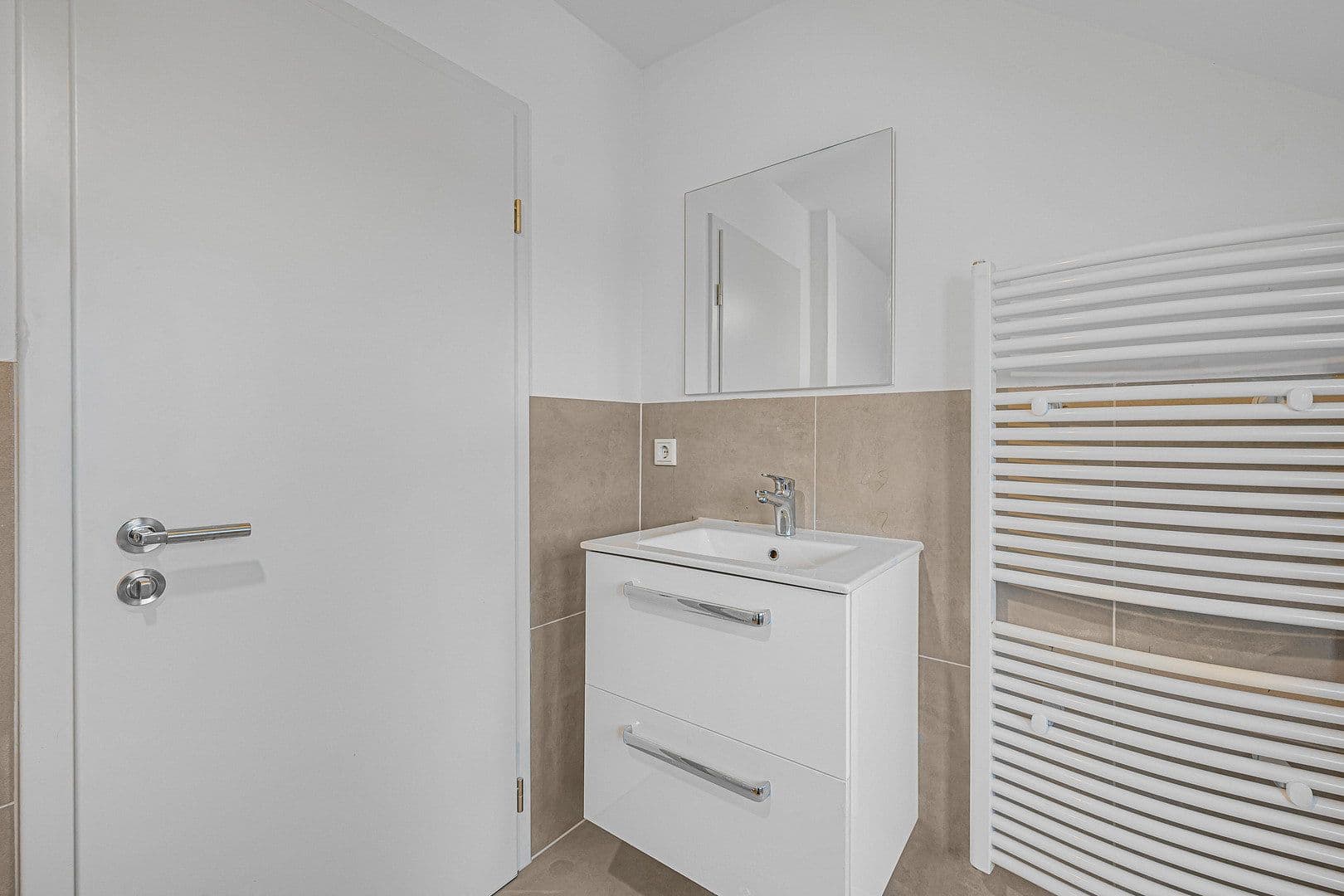 Pronájem bytu 4+1 81 m², Seitenstraße 2, Gelsenkirchen, Severní Porýní-Vestfálsko Pronájem bytu 4+1 81 m², Seitenstraße 2, Gelsenkirchen, Severní Porýní-Vestfálsko