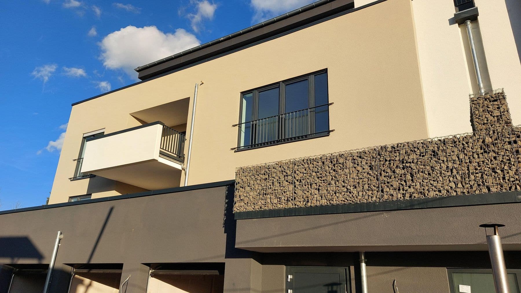 Pronájem bytu 2+1 89 m², Schloßstr. 2G, Wadern, Země Sársko Pronájem bytu 2+1 89 m², Schloßstr. 2G, Wadern, Země Sársko