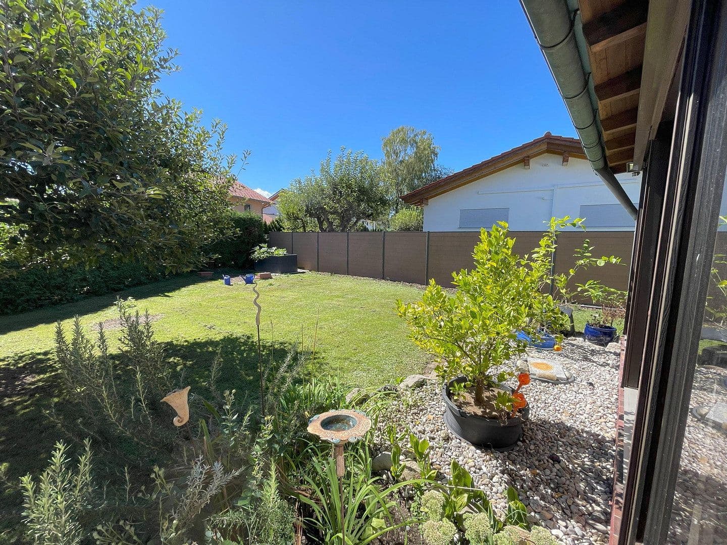 Prodej domu 212 m², pozemek 650 m², Laufen, Bavorsko Prodej domu 212 m², pozemek 650 m², Laufen, Bavorsko