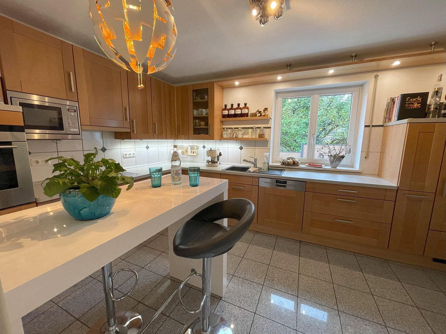 Prodej domu 212 m², pozemek 650 m², Laufen, Bavorsko Prodej domu 212 m², pozemek 650 m², Laufen, Bavorsko