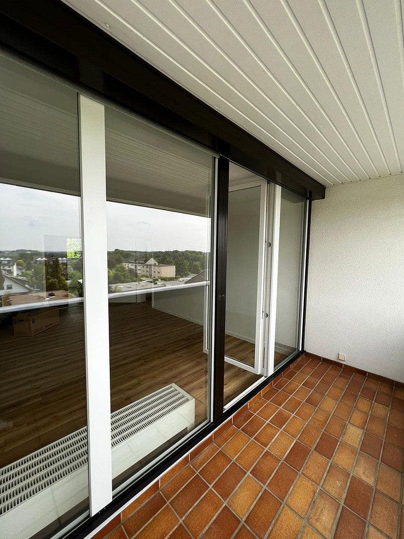 Pronájem bytu 3+1 70 m², Sperberstraße 18, Leichlingen, Severní Porýní-Vestfálsko Pronájem bytu 3+1 70 m², Sperberstraße 18, Leichlingen, Severní Porýní-Vestfálsko