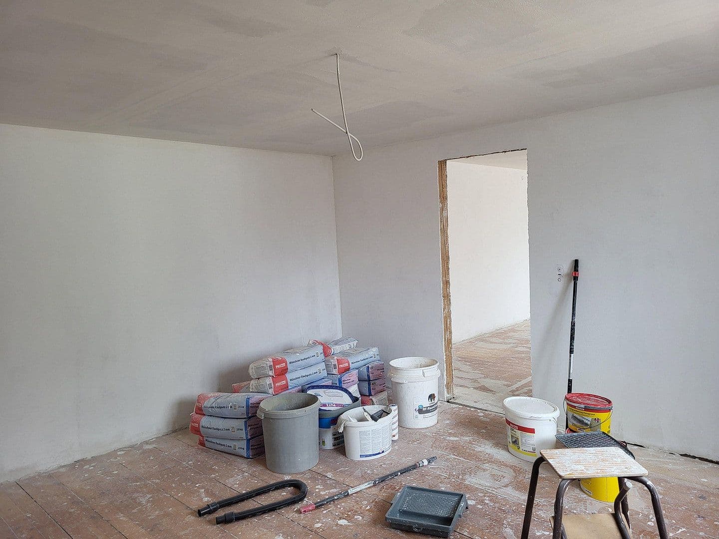 Pronájem bytu 3+1 60 m², Brunnenweg 3, Loßburg, Bádensko-Württembersko Pronájem bytu 3+1 60 m², Brunnenweg 3, Loßburg, Bádensko-Württembersko