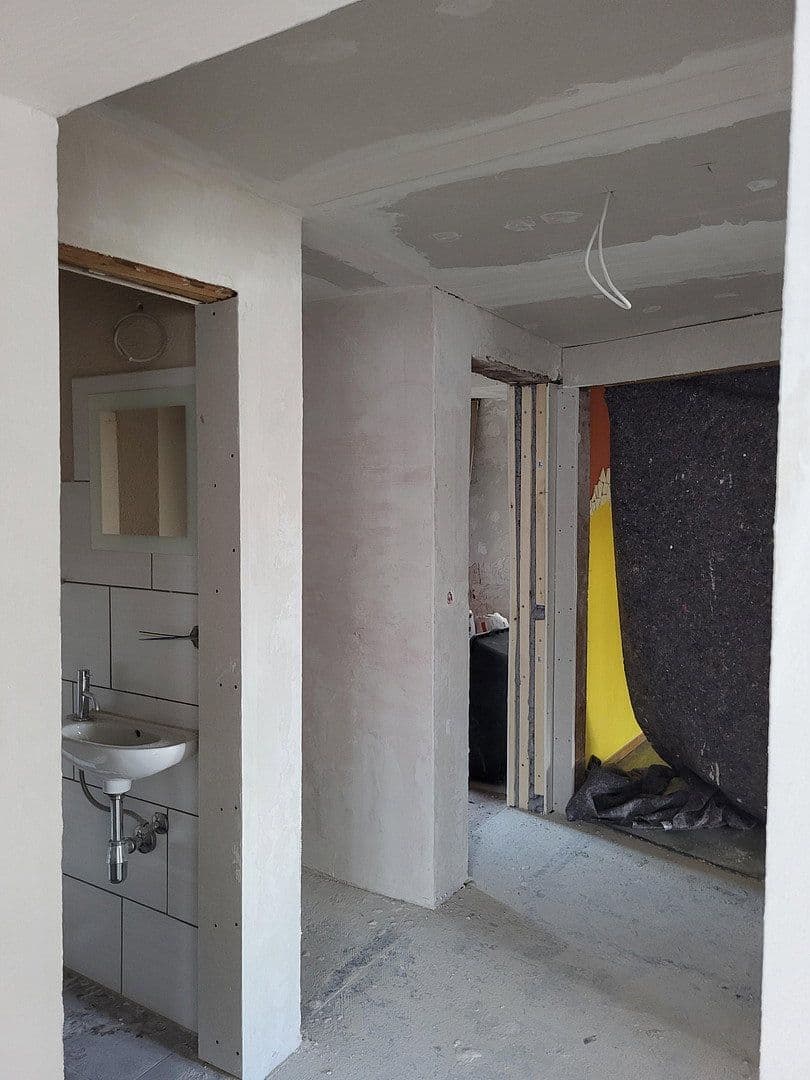 Pronájem bytu 3+1 60 m², Brunnenweg 3, Loßburg, Bádensko-Württembersko Pronájem bytu 3+1 60 m², Brunnenweg 3, Loßburg, Bádensko-Württembersko