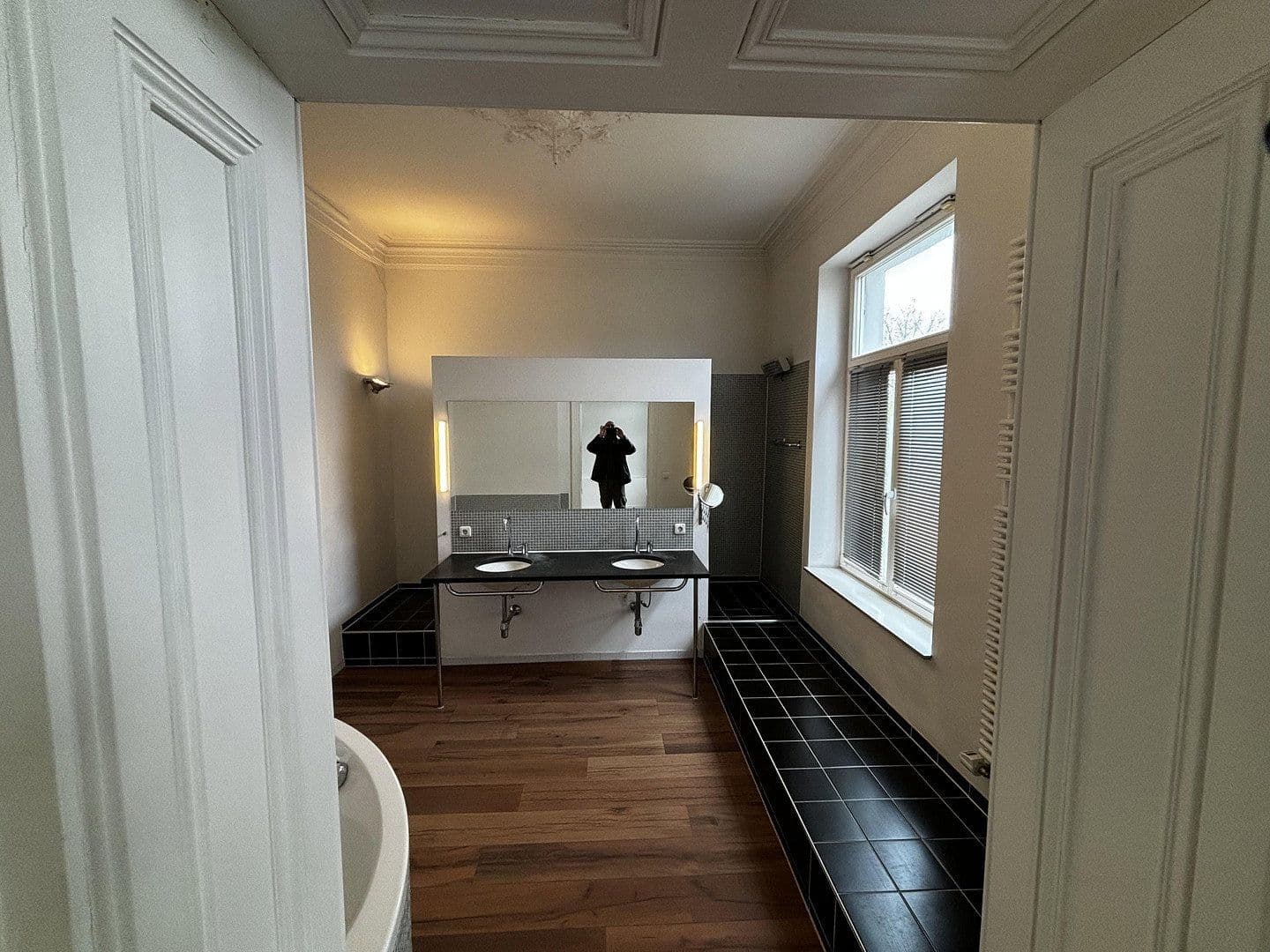 Pronájem bytu 4+kk 140 m², Bismarckstr. 94, Cáchy, Severní Porýní-Vestfálsko Pronájem bytu 4+kk 140 m², Bismarckstr. 94, Cáchy, Severní Porýní-Vestfálsko