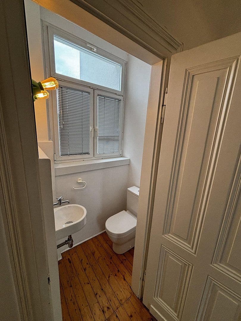 Pronájem bytu 4+kk 140 m², Bismarckstr. 94, Cáchy, Severní Porýní-Vestfálsko Pronájem bytu 4+kk 140 m², Bismarckstr. 94, Cáchy, Severní Porýní-Vestfálsko