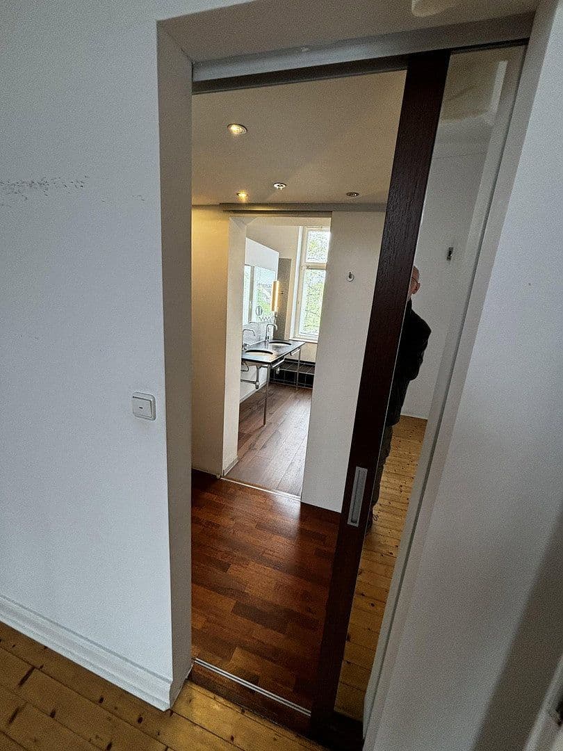 Pronájem bytu 4+kk 140 m², Bismarckstr. 94, Cáchy, Severní Porýní-Vestfálsko Pronájem bytu 4+kk 140 m², Bismarckstr. 94, Cáchy, Severní Porýní-Vestfálsko