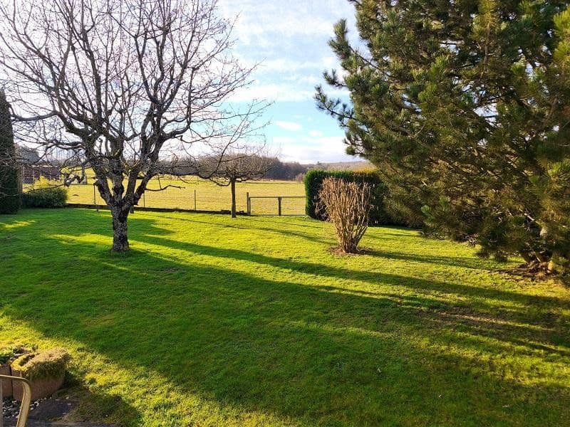 Prodej domu 283 m², pozemek 875 m², Mengerskirchen, Hessen Prodej domu 283 m², pozemek 875 m², Mengerskirchen, Hessen