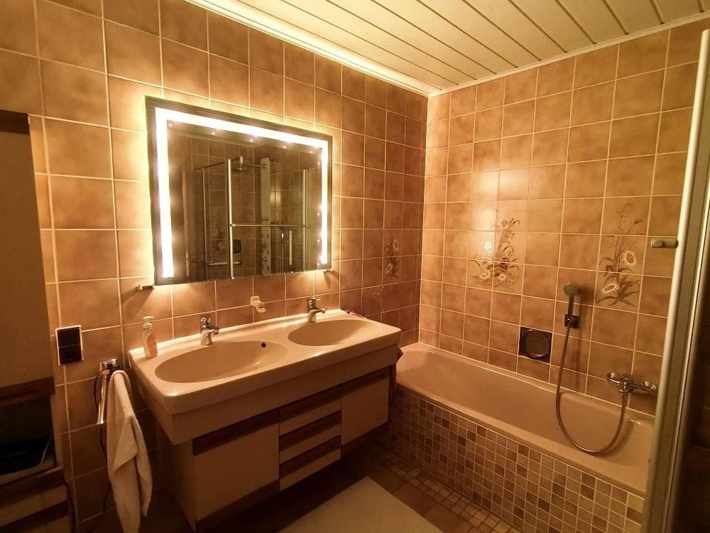 Prodej domu 283 m², pozemek 875 m², Mengerskirchen, Hessen Prodej domu 283 m², pozemek 875 m², Mengerskirchen, Hessen