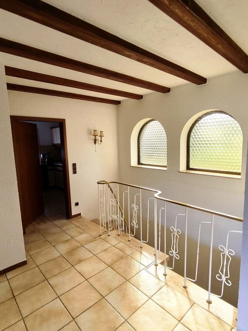 Prodej domu 283 m², pozemek 875 m², Mengerskirchen, Hessen Prodej domu 283 m², pozemek 875 m², Mengerskirchen, Hessen