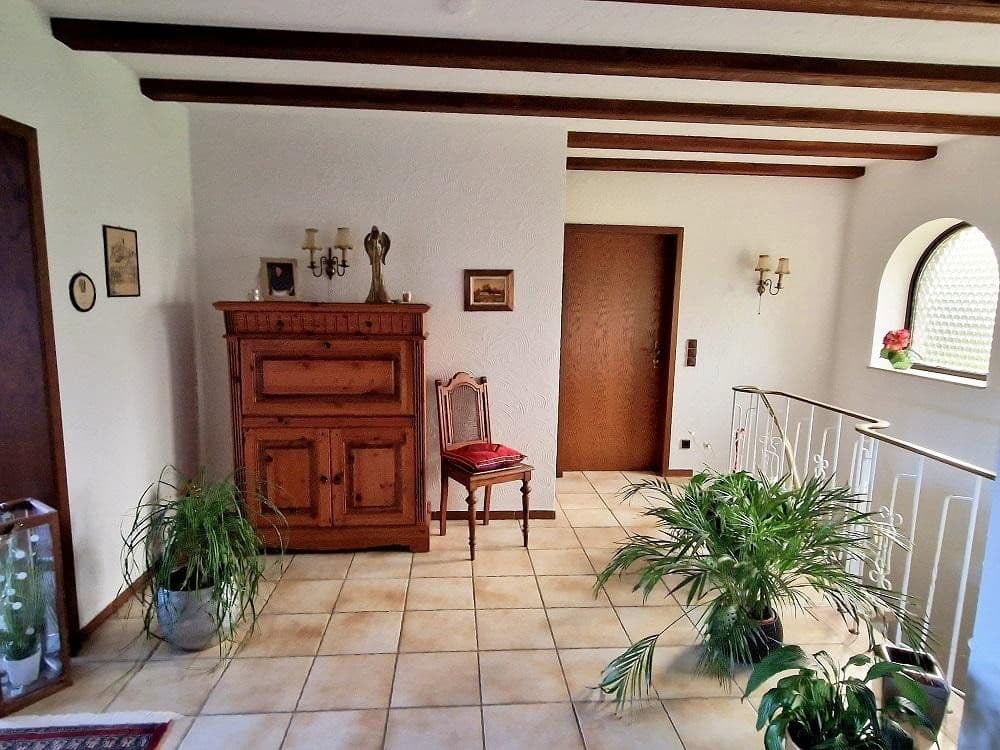 Prodej domu 283 m², pozemek 875 m², Mengerskirchen, Hessen Prodej domu 283 m², pozemek 875 m², Mengerskirchen, Hessen