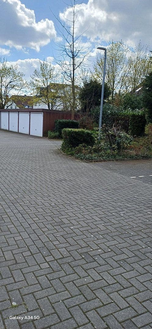 Prodej bytu 3+1 79 m², Gladbeck, Severní Porýní-Vestfálsko Prodej bytu 3+1 79 m², Gladbeck, Severní Porýní-Vestfálsko