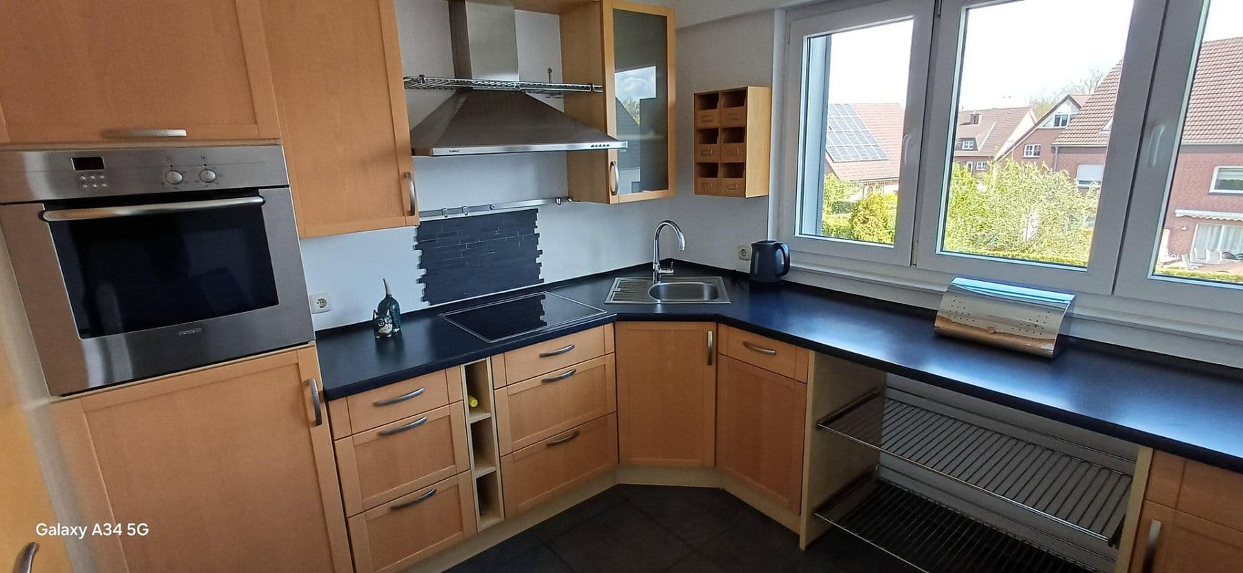 Prodej bytu 3+1 79 m², Gladbeck, Severní Porýní-Vestfálsko Prodej bytu 3+1 79 m², Gladbeck, Severní Porýní-Vestfálsko