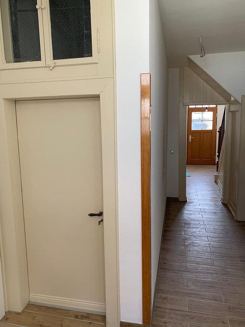 Prodej domu 130 m², pozemek 190 m², Cullmannsfahrt 4, Grünberg, Hessen Prodej domu 130 m², pozemek 190 m², Cullmannsfahrt 4, Grünberg, Hessen