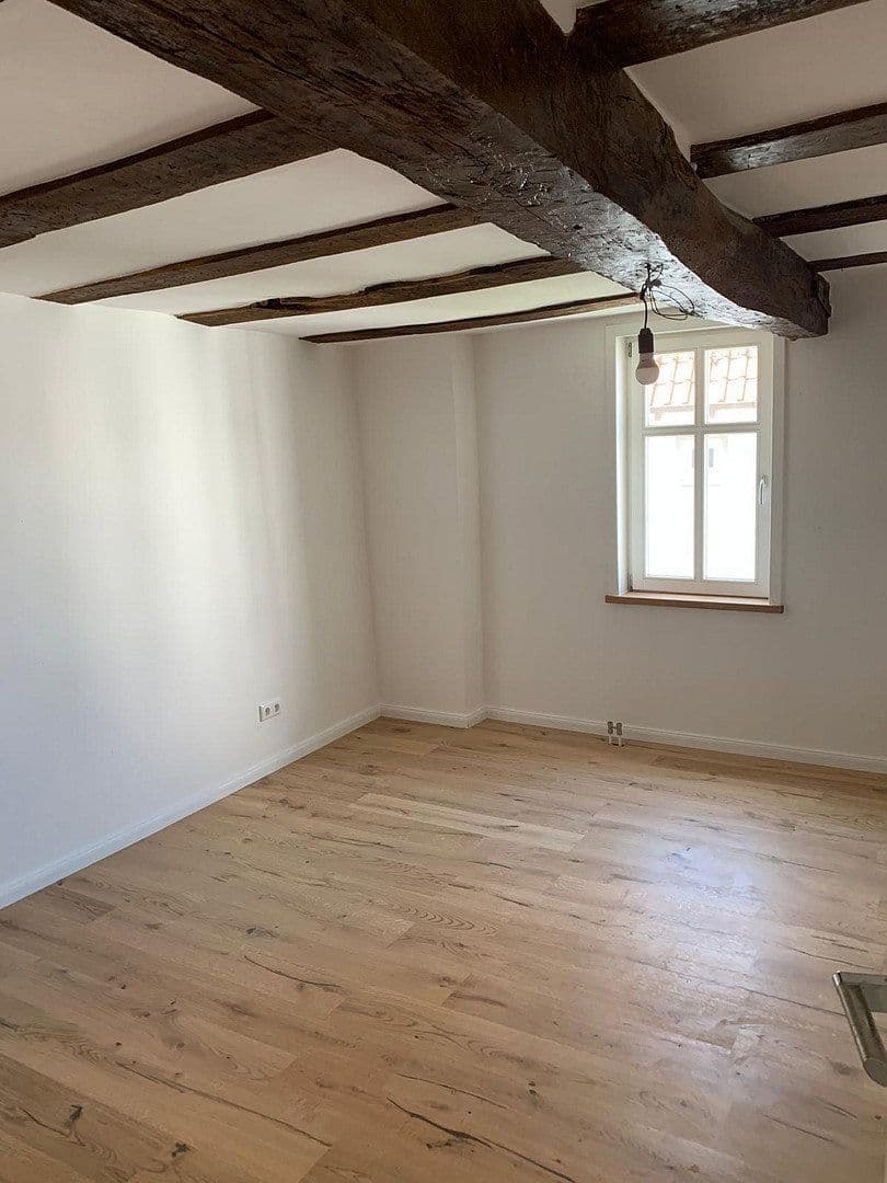 Prodej domu 130 m², pozemek 190 m², Cullmannsfahrt 4, Grünberg, Hessen Prodej domu 130 m², pozemek 190 m², Cullmannsfahrt 4, Grünberg, Hessen