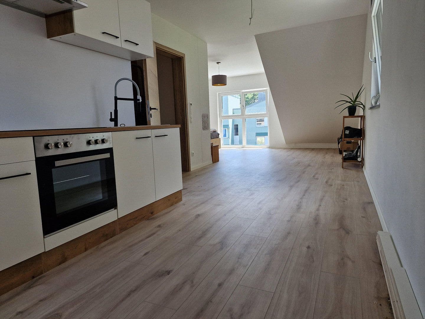 Prodej domu 173 m², pozemek 350 m², Lappersdorf, Bavorsko Prodej domu 173 m², pozemek 350 m², Lappersdorf, Bavorsko