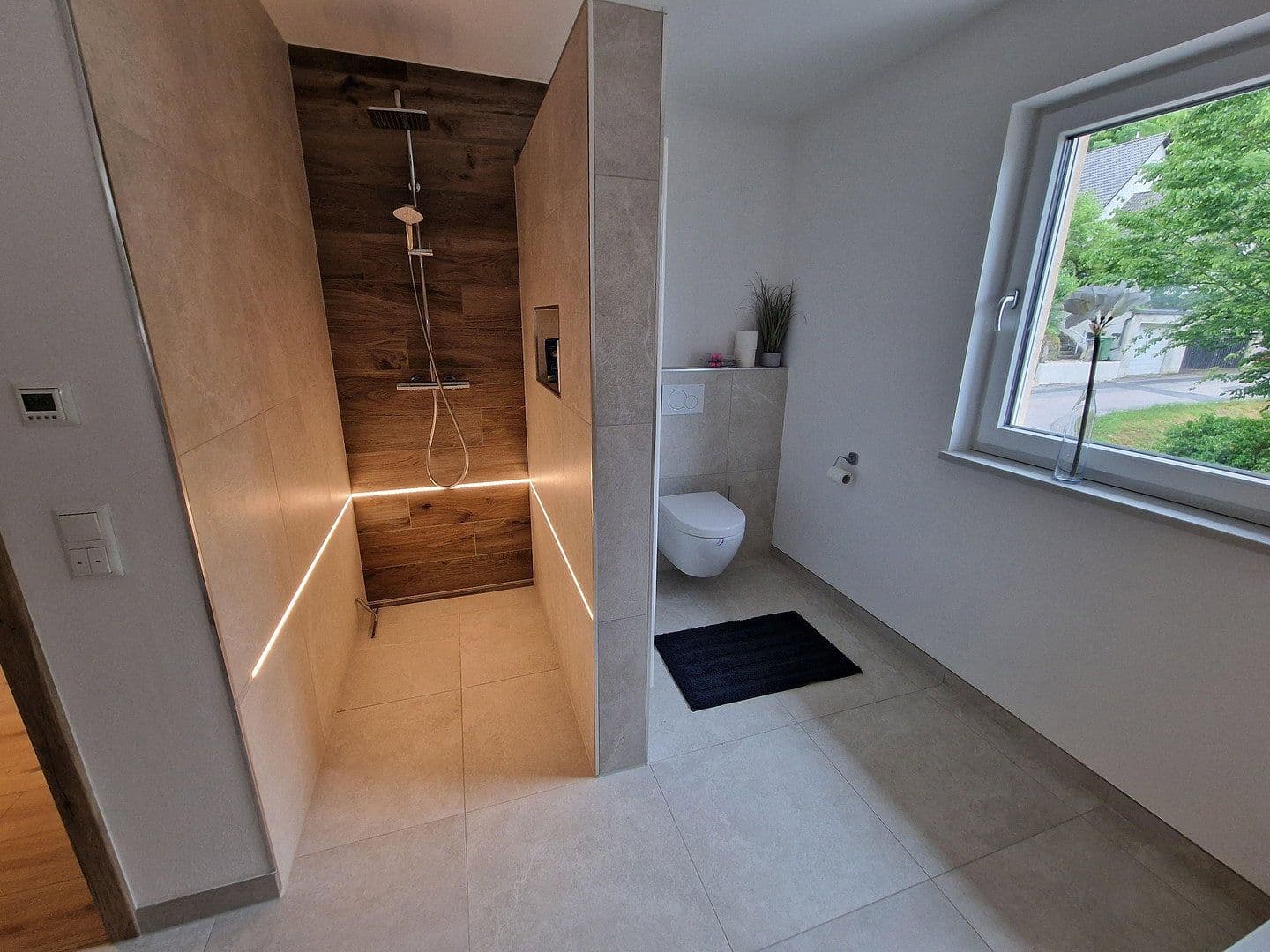 Prodej domu 173 m², pozemek 350 m², Lappersdorf, Bavorsko Prodej domu 173 m², pozemek 350 m², Lappersdorf, Bavorsko