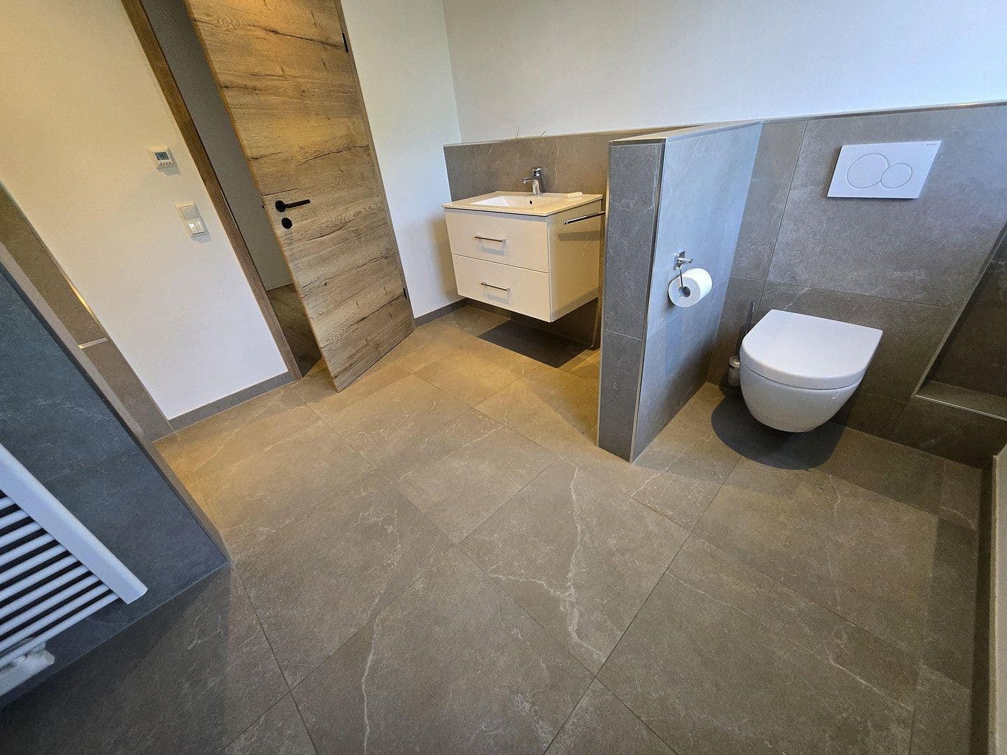 Prodej domu 173 m², pozemek 350 m², Lappersdorf, Bavorsko Prodej domu 173 m², pozemek 350 m², Lappersdorf, Bavorsko