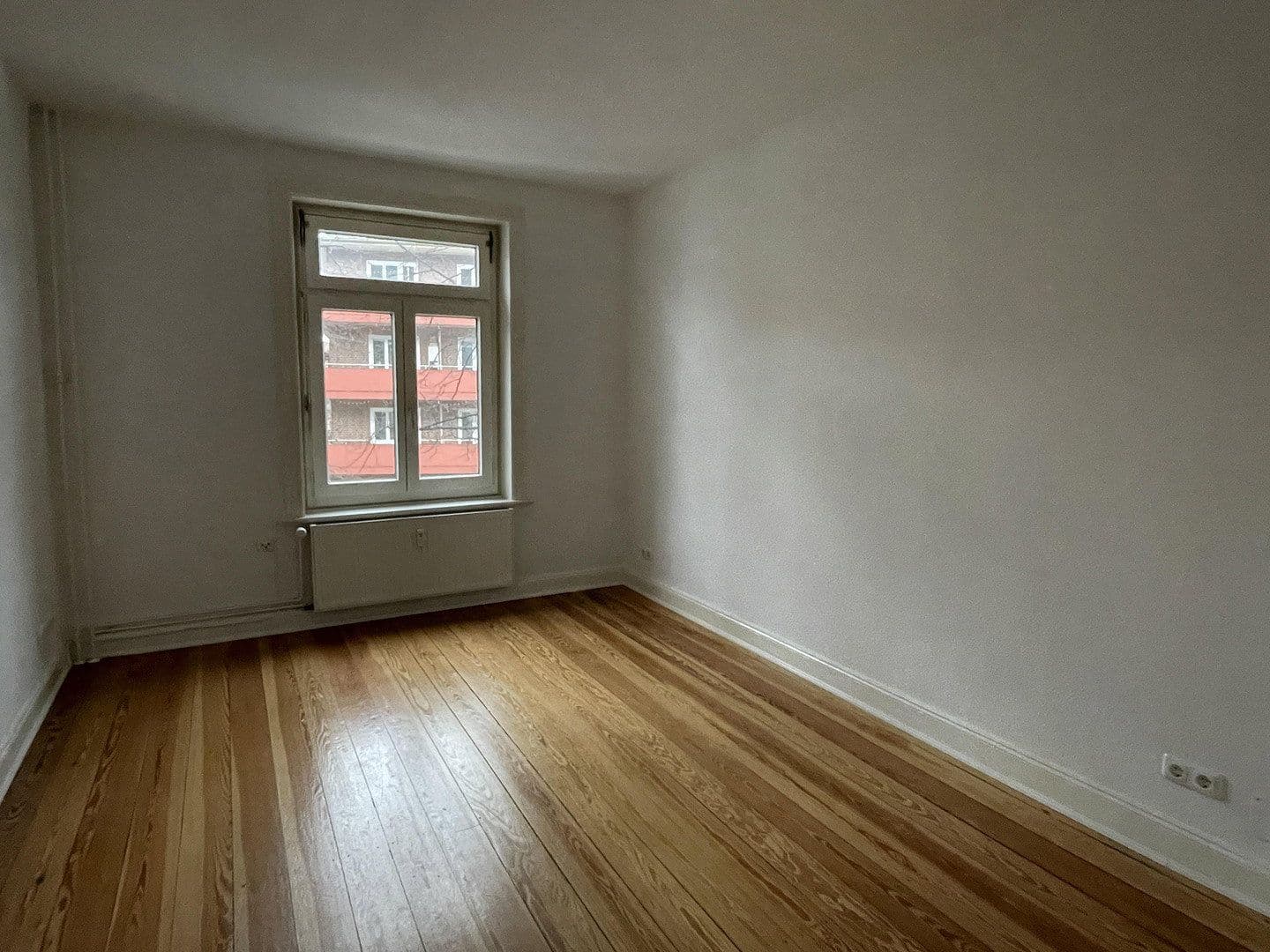 Pronájem bytu 2+1 42 m², Jarrestr. 90, Hamburg, Hamburg Pronájem bytu 2+1 42 m², Jarrestr. 90, Hamburg, Hamburg