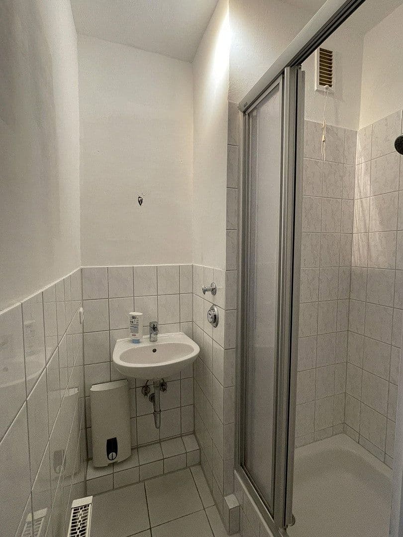 Pronájem bytu 2+1 42 m², Jarrestr. 90, Hamburg, Hamburg Pronájem bytu 2+1 42 m², Jarrestr. 90, Hamburg, Hamburg