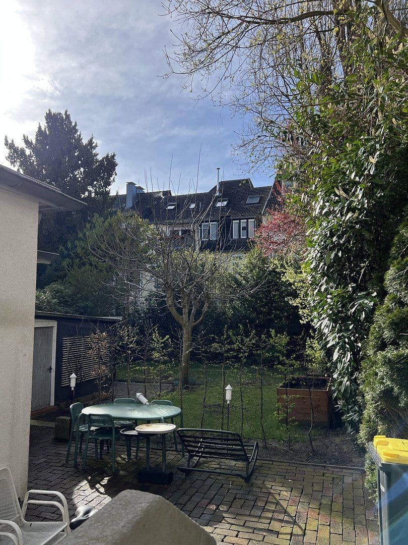 Pronájem bytu 1+1 40 m², Rüttenscheider Straße 256, Essen, Severní Porýní-Vestfálsko Pronájem bytu 1+1 40 m², Rüttenscheider Straße 256, Essen, Severní Porýní-Vestfálsko