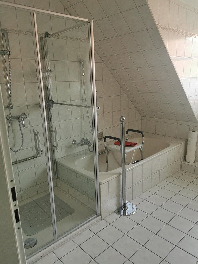 Prodej domu 127 m², pozemek 200 m², Elmshorn, Šlesvicko-Holštýnsko Prodej domu 127 m², pozemek 200 m², Elmshorn, Šlesvicko-Holštýnsko