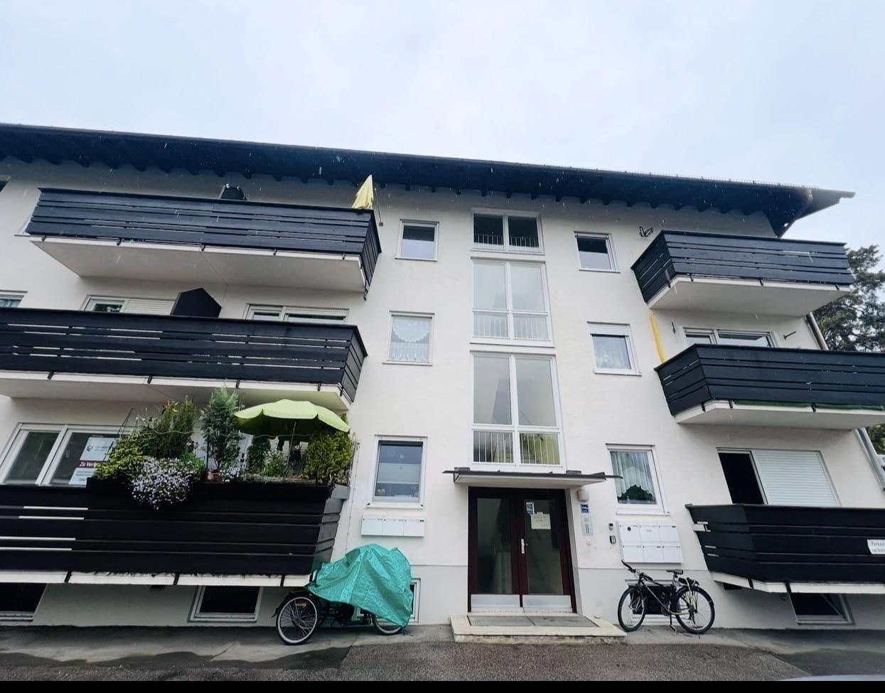 Prodej bytu 3+1 45 m², Zugspitzstraße 136A, Garmisch-Partenkirchen, Bavorsko Prodej bytu 3+1 45 m², Zugspitzstraße 136A, Garmisch-Partenkirchen, Bavorsko