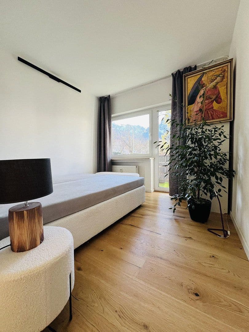 Prodej bytu 3+1 45 m², Zugspitzstraße 136A, Garmisch-Partenkirchen, Bavorsko Prodej bytu 3+1 45 m², Zugspitzstraße 136A, Garmisch-Partenkirchen, Bavorsko
