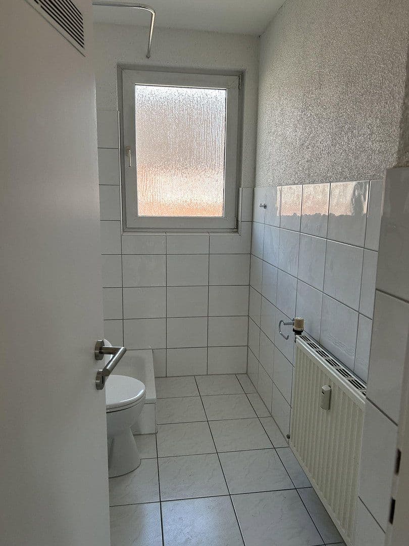 Pronájem bytu 2+1 50 m², Wildstraße 13, Duisburg, Severní Porýní-Vestfálsko Pronájem bytu 2+1 50 m², Wildstraße 13, Duisburg, Severní Porýní-Vestfálsko