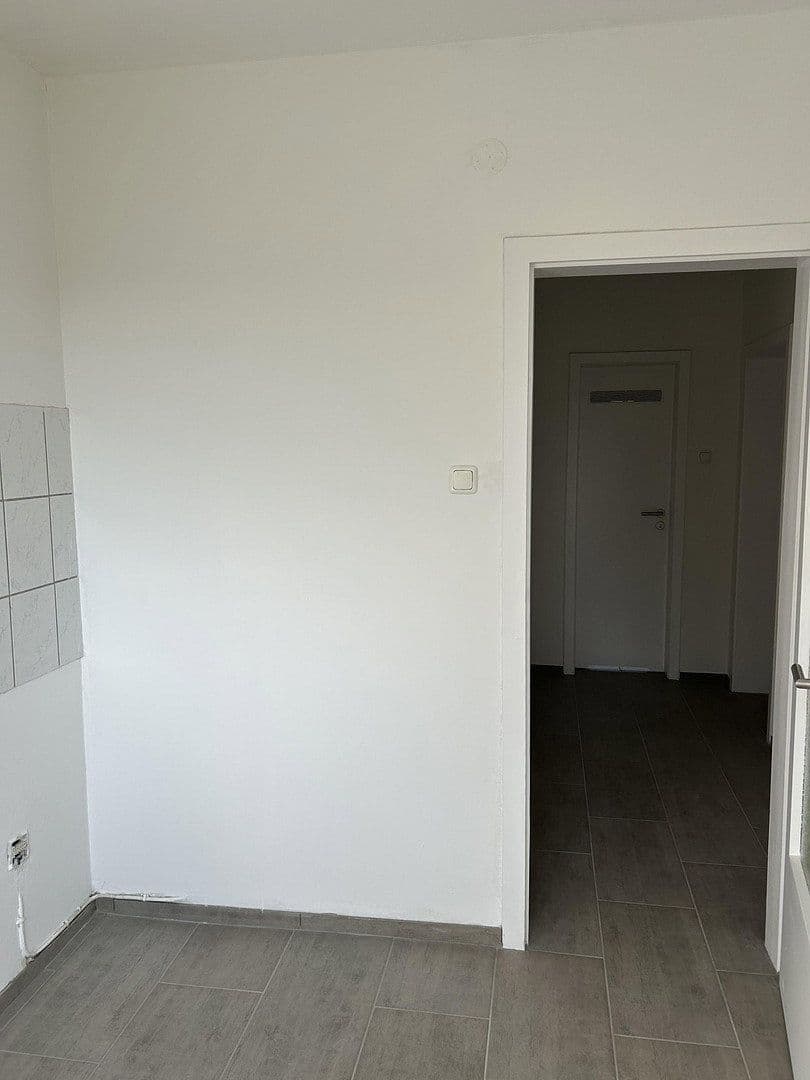 Pronájem bytu 2+1 50 m², Wildstraße 13, Duisburg, Severní Porýní-Vestfálsko Pronájem bytu 2+1 50 m², Wildstraße 13, Duisburg, Severní Porýní-Vestfálsko