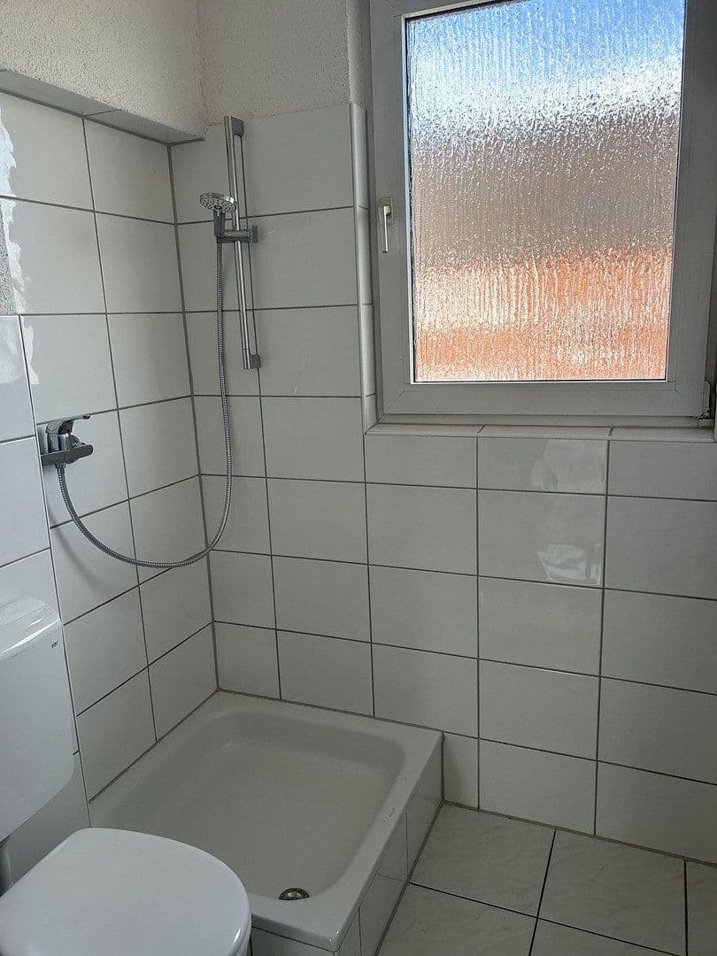 Pronájem bytu 2+1 50 m², Wildstraße 13, Duisburg, Severní Porýní-Vestfálsko Pronájem bytu 2+1 50 m², Wildstraße 13, Duisburg, Severní Porýní-Vestfálsko