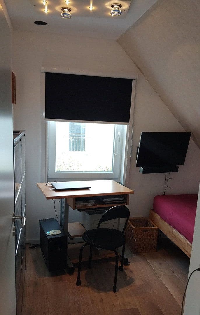 Prodej domu 63 m², pozemek 236 m², Ronnenberg, Dolní Sasko Prodej domu 63 m², pozemek 236 m², Ronnenberg, Dolní Sasko