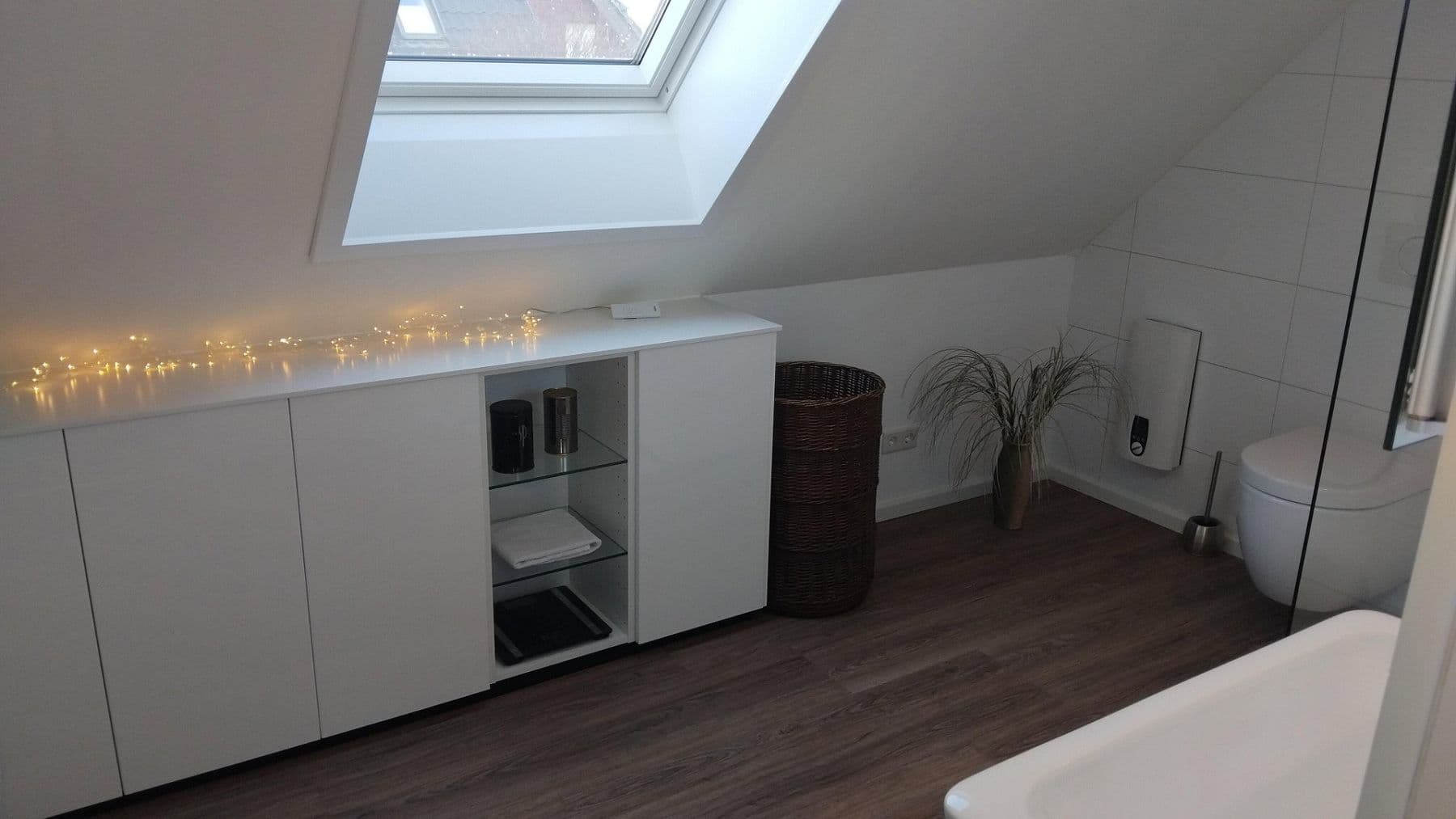 Prodej domu 63 m², pozemek 236 m², Ronnenberg, Dolní Sasko Prodej domu 63 m², pozemek 236 m², Ronnenberg, Dolní Sasko