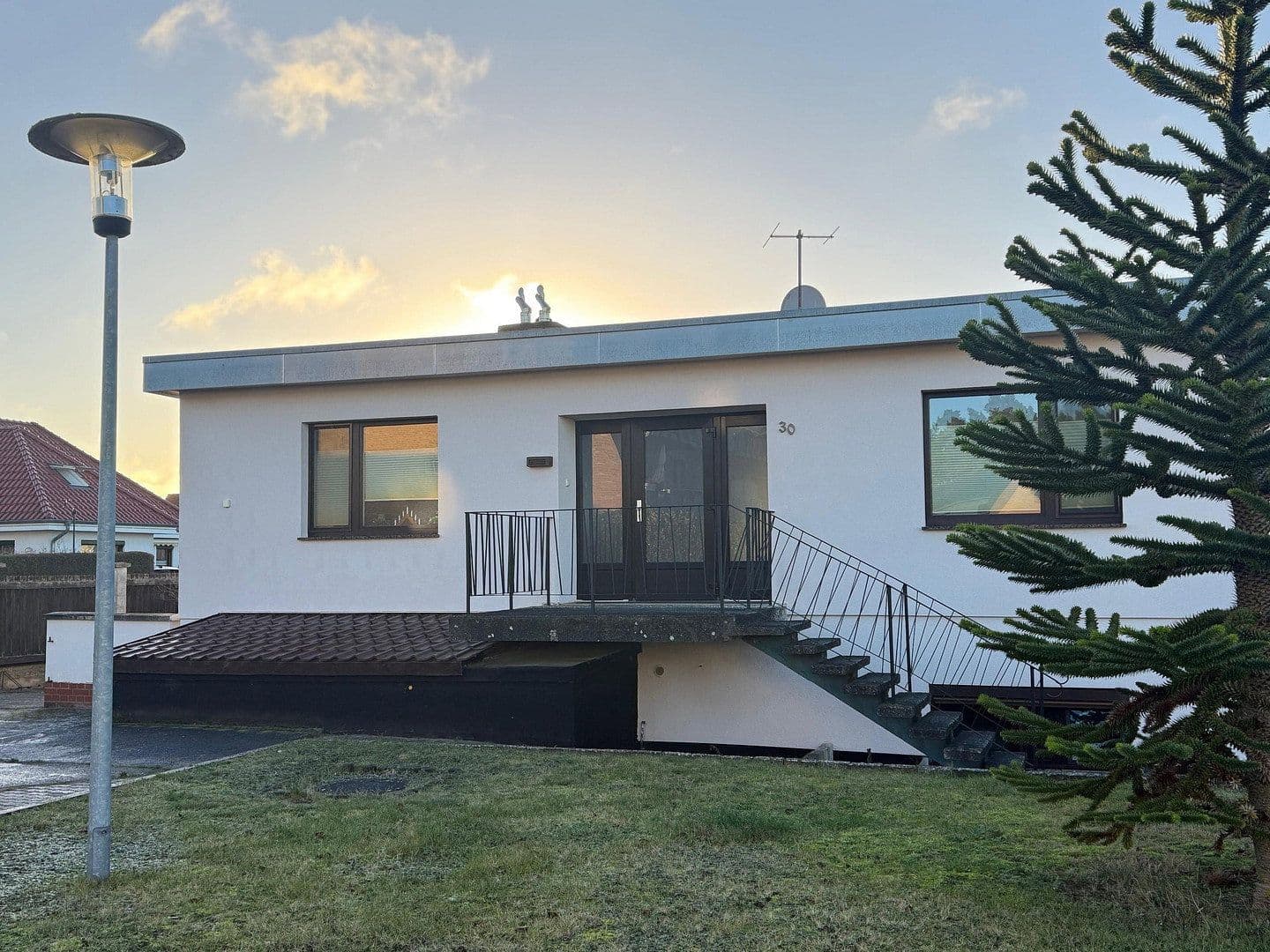 Prodej domu 315 m², pozemek 1.247 m², Graal-Müritz, Mecklenburg-Vorpommern Prodej domu 315 m², pozemek 1.247 m², Graal-Müritz, Mecklenburg-Vorpommern