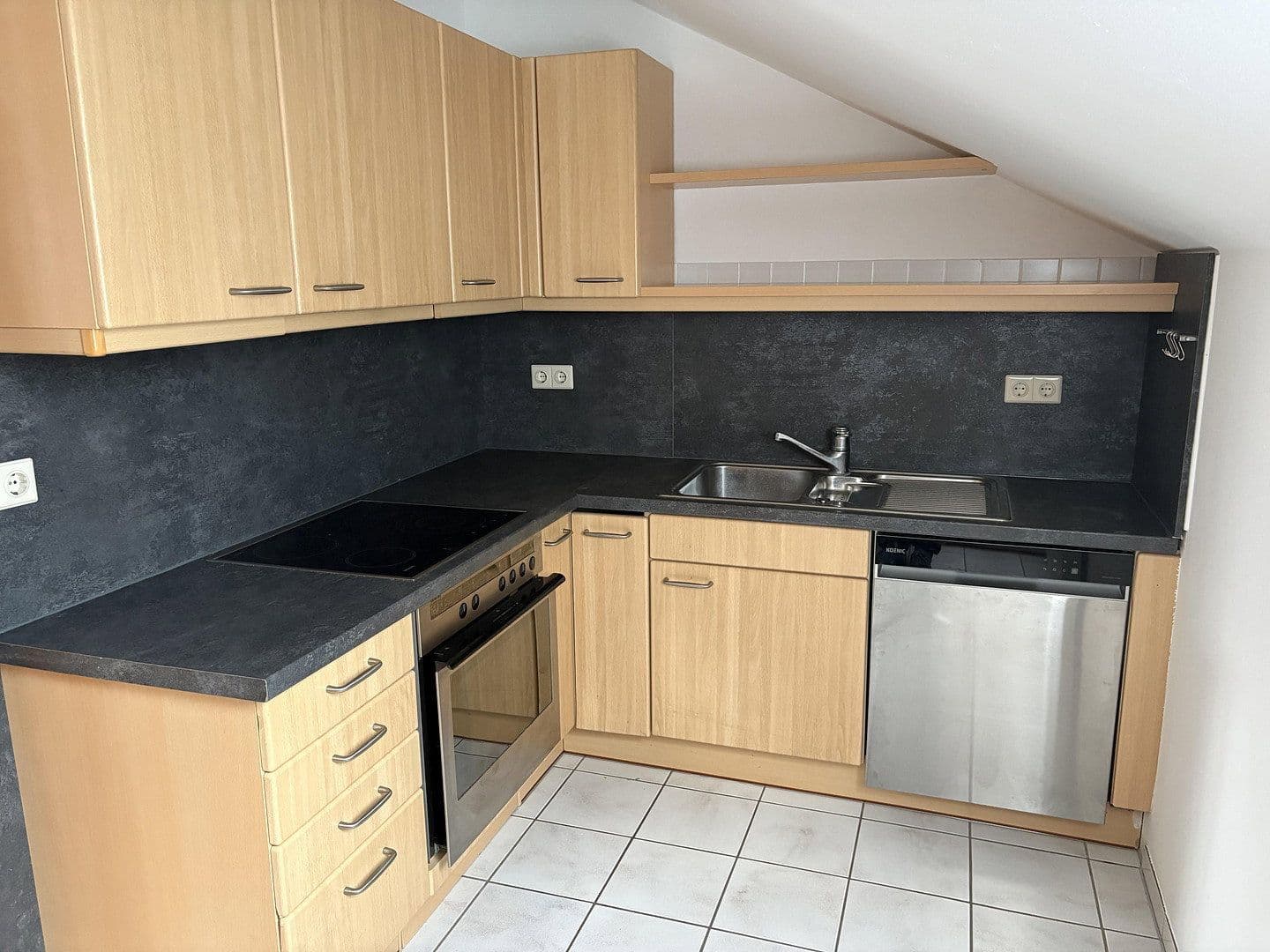 Prodej bytu 3+1 83 m², Oberhaching, Bavorsko Prodej bytu 3+1 83 m², Oberhaching, Bavorsko