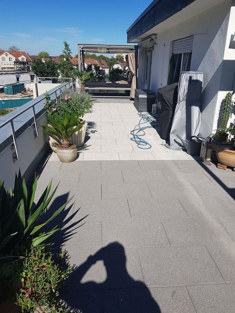 Prodej bytu 3+1 90 m², Friedrichshafen, Bádensko-Württembersko Prodej bytu 3+1 90 m², Friedrichshafen, Bádensko-Württembersko
