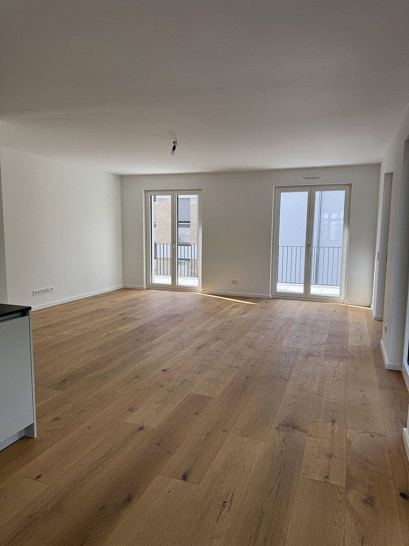 Pronájem bytu 3+1 110 m², Buchschlager Allee 29-33, Dreieich, Hessen Pronájem bytu 3+1 110 m², Buchschlager Allee 29-33, Dreieich, Hessen