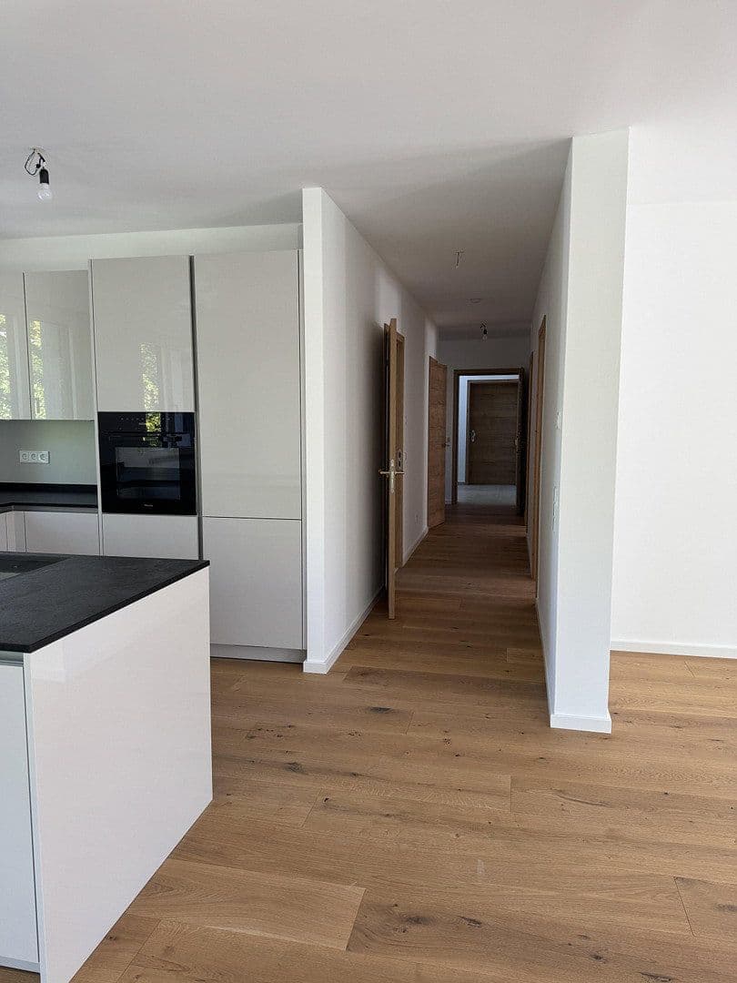 Pronájem bytu 3+1 110 m², Buchschlager Allee 29-33, Dreieich, Hessen Pronájem bytu 3+1 110 m², Buchschlager Allee 29-33, Dreieich, Hessen